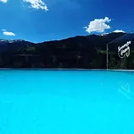 Boutique Sonnenhang - Incl Spa-area * 弗利斯