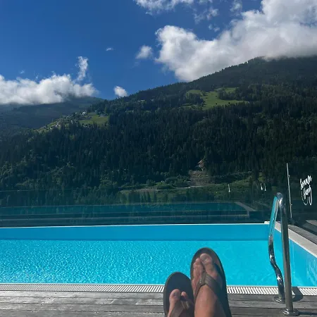 Boutique Sonnenhang - Incl Spa-area Appartement Fließ