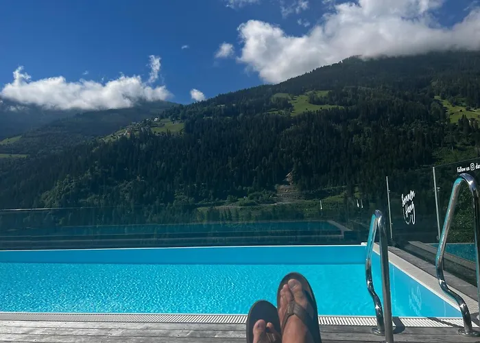 Boutique Apartment Sonnenhang - Incl Spa-Area Apartment Fliess